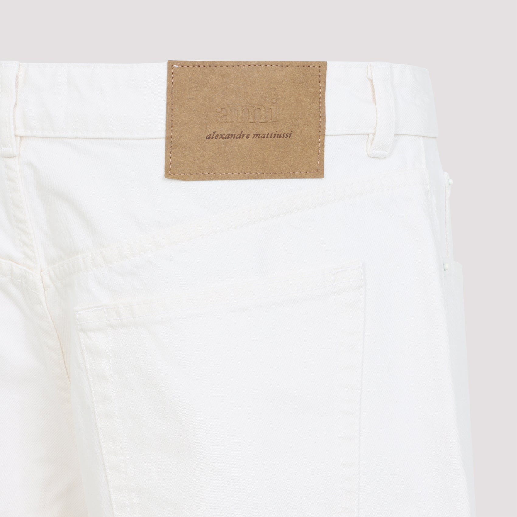 Ami Paris Jeans - White | f68fc3c6ab817dd8efbb3e2f8a900a485a33722f