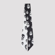 Alexander Mcqueen Scarves - Black | 8693c6ad88338435728af6ccd729e6a488ad191a
